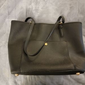 MICHAEL Michael Kors Large Jet Set Snap Pocket Tote